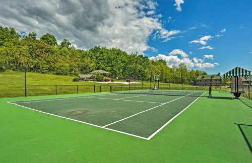 Hike, Bike and Swim Mountain Escape with Deck - Foto 28