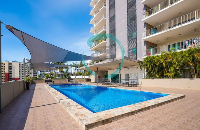 Pinnacle Penthouse Escape Panoramic Views Pool - Photo 21