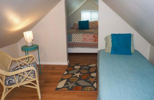 Getaway on Crystal Clear Lake Main and Guest House! - Foto 30