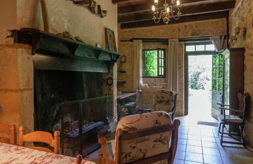 Cottage in Les Eyzies-De-Tayac-Sireuil with pool - Photo 16