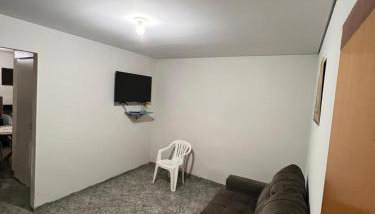 Casa próximo a UFR - QUARTO SALA E COZINHA EQUIPADA - Foto 3