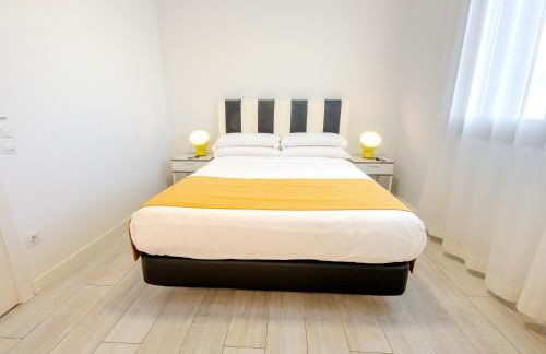 Castell Beach Aparthotel - Foto 50