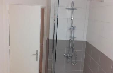 Un appartement lumineux avec vue exceptionnelle avec 3 chambres - Foto 45