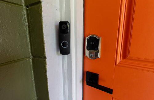 Stylish Condo min from UF & Shands Pets Welcome! - Photo 38