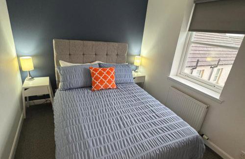 2 Bed Apartment Sleeps 4 -Near Airport -WiFi & Tv - Foto 16