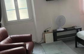 Le Suffren, studio classé ventilé ,wifi, à 100 m de la plage - Foto 7