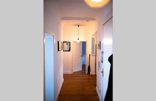 Schöne ruhige Wohnung zentral gelegen! - Photo 12