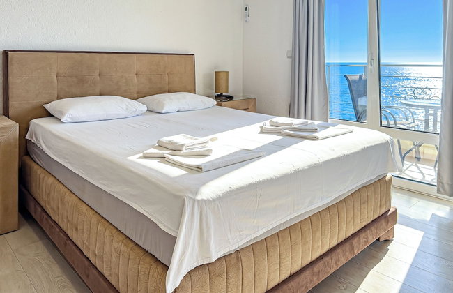 Open Sea Apartments - Photo 47