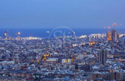 Maravilloso alojamiento con vistas a Barcelona - Photo 61