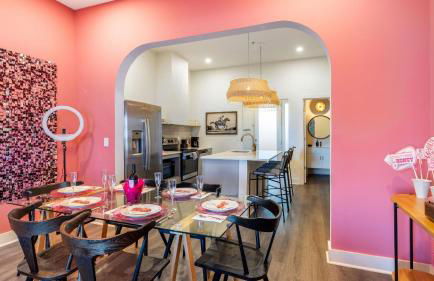 36 Guests on Music Row Bachelorette Suites Glam Room 5 Minutes to Downtown - Foto 79