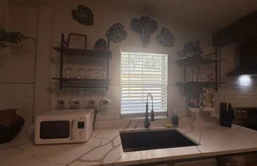 Tampa Jungalow- Pool Oasis - Foto 10