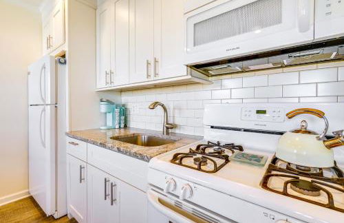 Lavallette Apartment with Patio - Walk to the Beach! - Foto 13