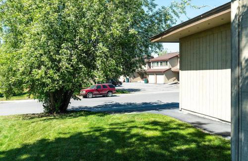 Moose Meadows- Near the airport, centrally located - Foto 26