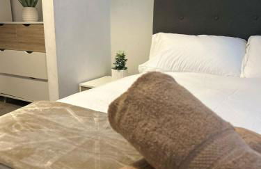 Spacious Central Manchester Apartment - Next To AO Arena & Picadilly Station - Local Attractions - Free Parking - Foto 14