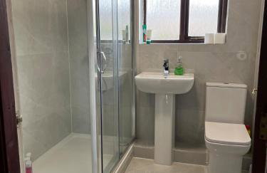 Preston 4 bedroom house near M55 & M6 - Photo 19