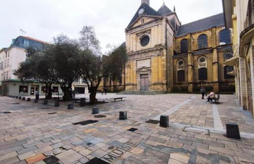 Charming town centre house with garden - Foto 29