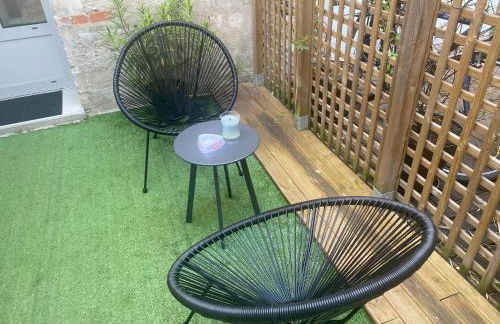 Trog'Love: Balnéo détente dans une troglodyte - Foto 7