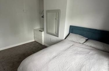 2Bed Contractor & Family Stay Kingswinford DY6 - Foto 8