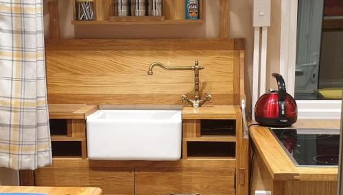 Riverside Cabin - Sleeps 2 - Hottub - Parking - Foto 3