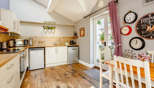 Broadrock Accommodation - Clock Cottage - Foto 4