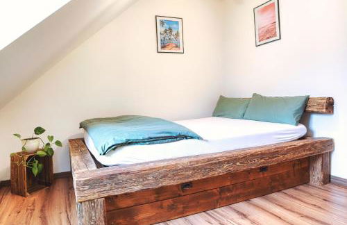 Apartment Bavaria - Zentral mit Stellplatz, Küche & Netflix - Foto 19