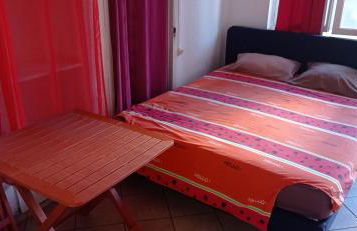 Studio indépendant, avec piscine et jardin, direct gare aéroport, 1 lit pour 2 personnes Direct Gare Aéroport - Foto 14