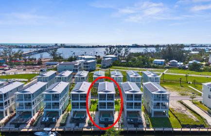 NEW! Manatee Dreams, Pool & Boat Slip, Min to AMI! - Foto 1