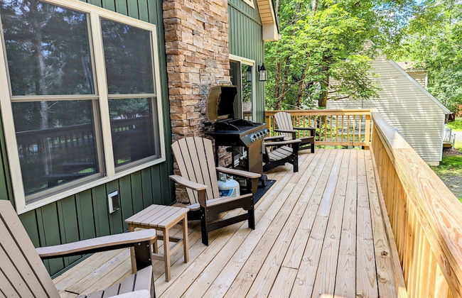 Top Notch Lodge by Avantstay Hot Tub, Game Room, Community Pool, Deck - Foto 39