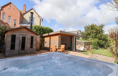 Red House - Photo 54