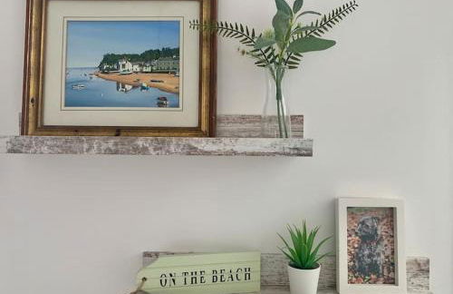 A unique and spacious river front property - Foto 36