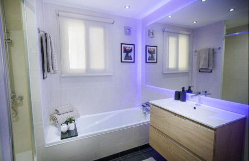 Beachhouse GALORE - Photo 24