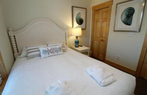 Whalebone Ocean Cottages by KEES Vacations - Foto 73