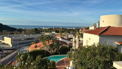 Villa with private pool, ocean & mountain views - Foto 5