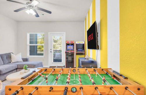 3BR Family Suite with Games & Pool - Foto 4