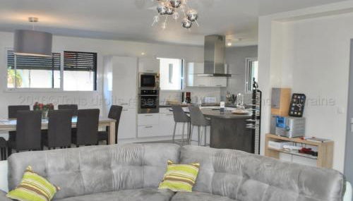 Grande maison moderne avec piscine à Tours, proche du centre-ville et de la Loire à Vélo - FR-1-381-231 - Photo 3