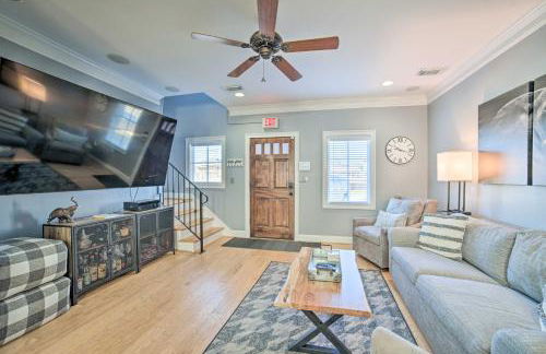 Modern Retreat about half Mi to Bryant-Denny Stadium - Photo 1