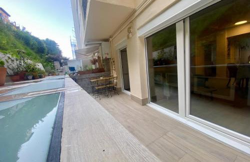 Piso con terraza junto a la playa - Foto 36