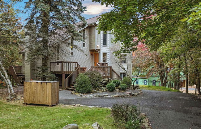 Emerald Bluff by Avantstay Lake Views, Deck, Fire Pit, Game Room - Photo 53