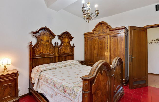 Villa in Torri del Benaco With Lake Garda Views - Photo 5