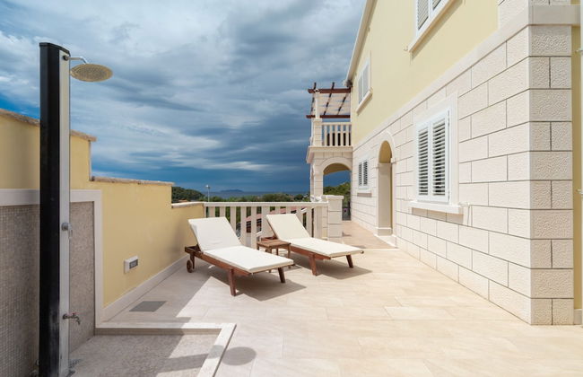 Modern Villa Near the Sea - Foto 3