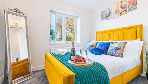 Stylish Home Hot Tub EV Parking - Foto 5