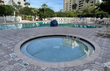 Lovely 1 bedroom Condo with pool - Foto 25