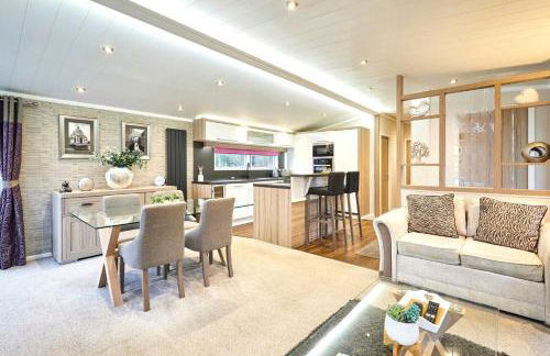 Enzo's Lodge with Hot Tub - Foto 11