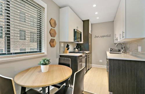 Best Studio Apt in Chicago close to Boystown - Oakdale 204 rep - Foto 10