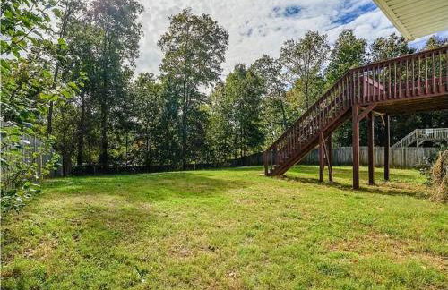 Lovely 5 Bedrooms, 3 Full Baths Home Near Parks! - Foto 24