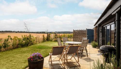 Linseed Barn- Stamford Holiday Cottages - Foto 4, Garden view
