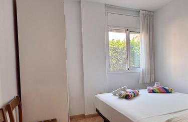 Ideal para familias con jardín privado, piscina y playa a 2 min - Photo 11