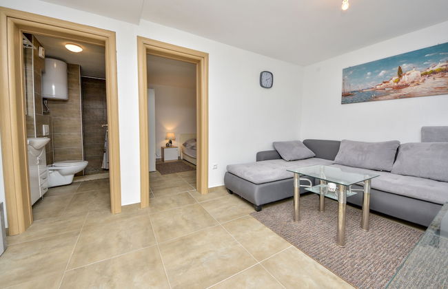 Apartmani Robi i Kristina - Photo 65