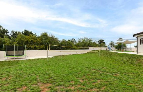 Awesome Home In Mali Vareski - Foto 19