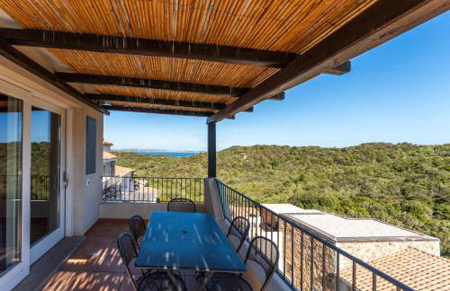 ISA-Residence with swimming-pool just 4 km from Baja Sardinia, apartments with outdoor private space and air conditioning - Foto 23